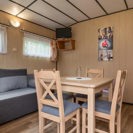 Lodge Dom Goscinny Bursztynek Wladyslawowo